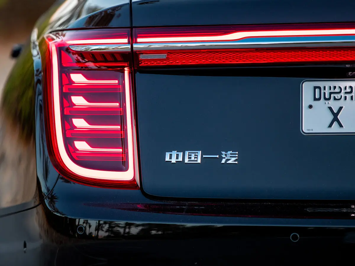 Hongqi H9 I Седан — сүрөт 9