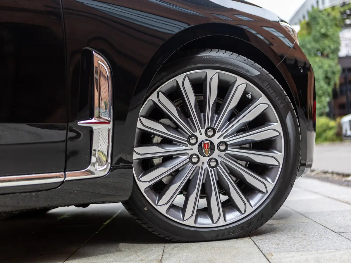 Hongqi H9 I Седан — сүрөт 25