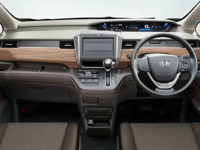 Honda Freed II Рестайлинг Компактвэн Freed+ — сүрөт 2