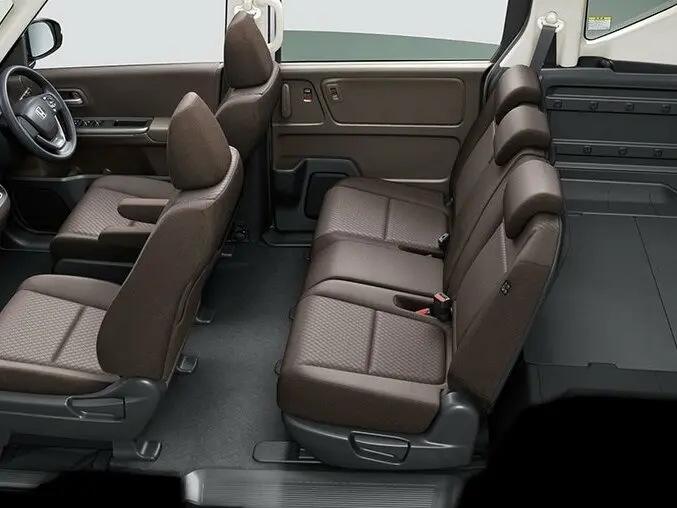 Honda Freed II Рестайлинг Компактвэн Freed+ — сүрөт 4