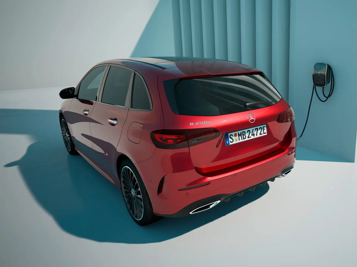 Mercedes-Benz B-Класс III (W247) Рестайлинг Хэтчбек 5 дв. — сүрөт 2
