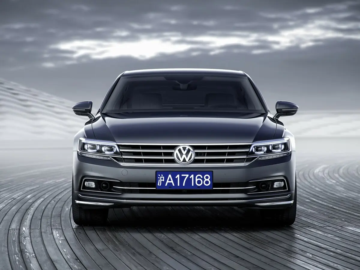 Volkswagen Phideon I Седан — сүрөт 3