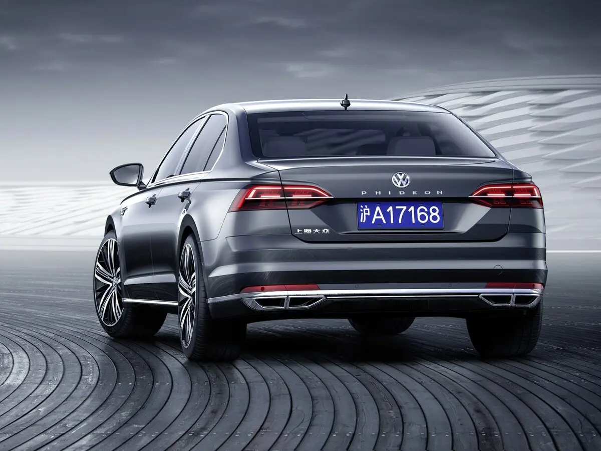 Volkswagen Phideon I Седан — сүрөт 5
