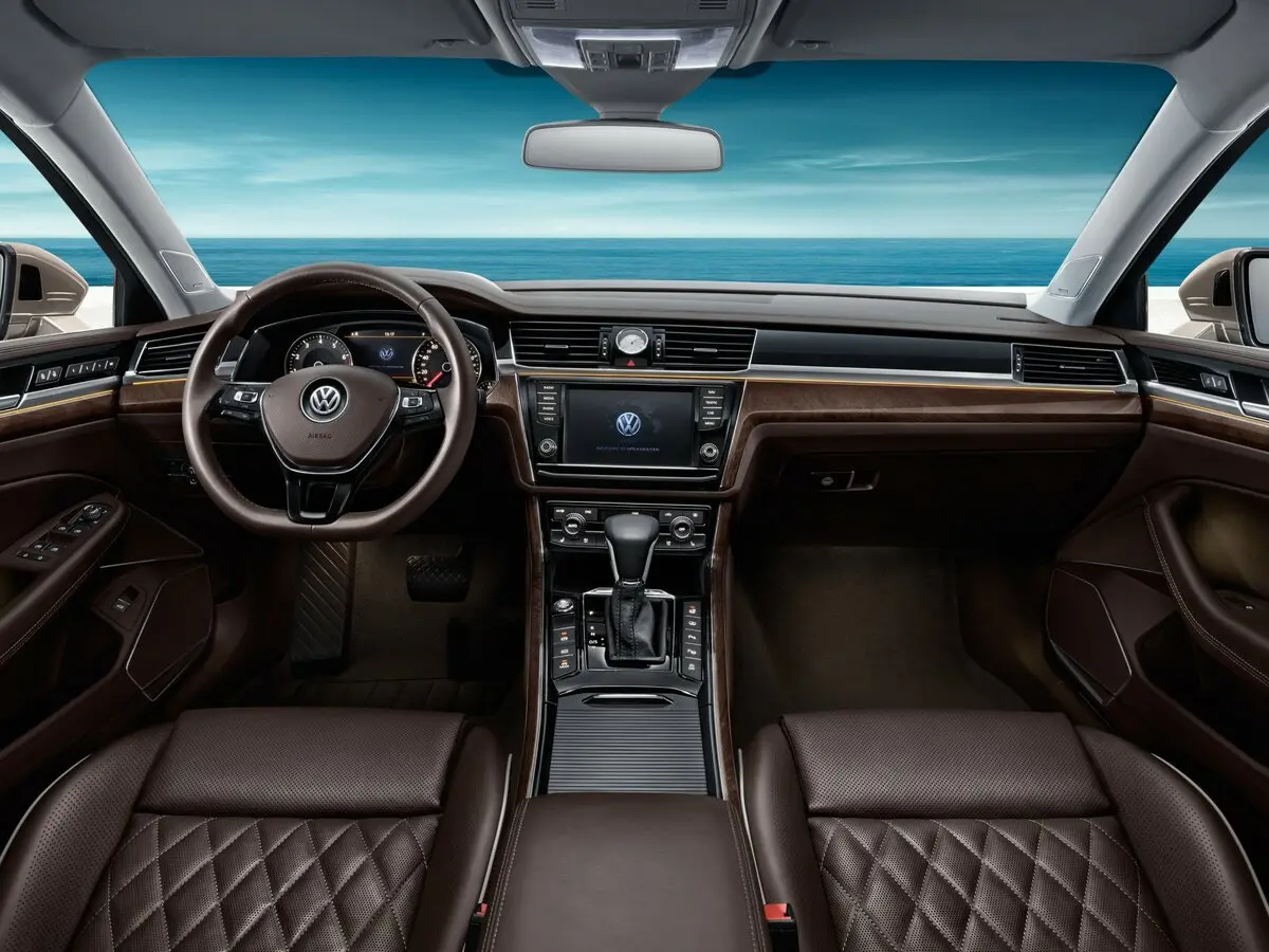 Volkswagen Phideon I Седан — сүрөт 6