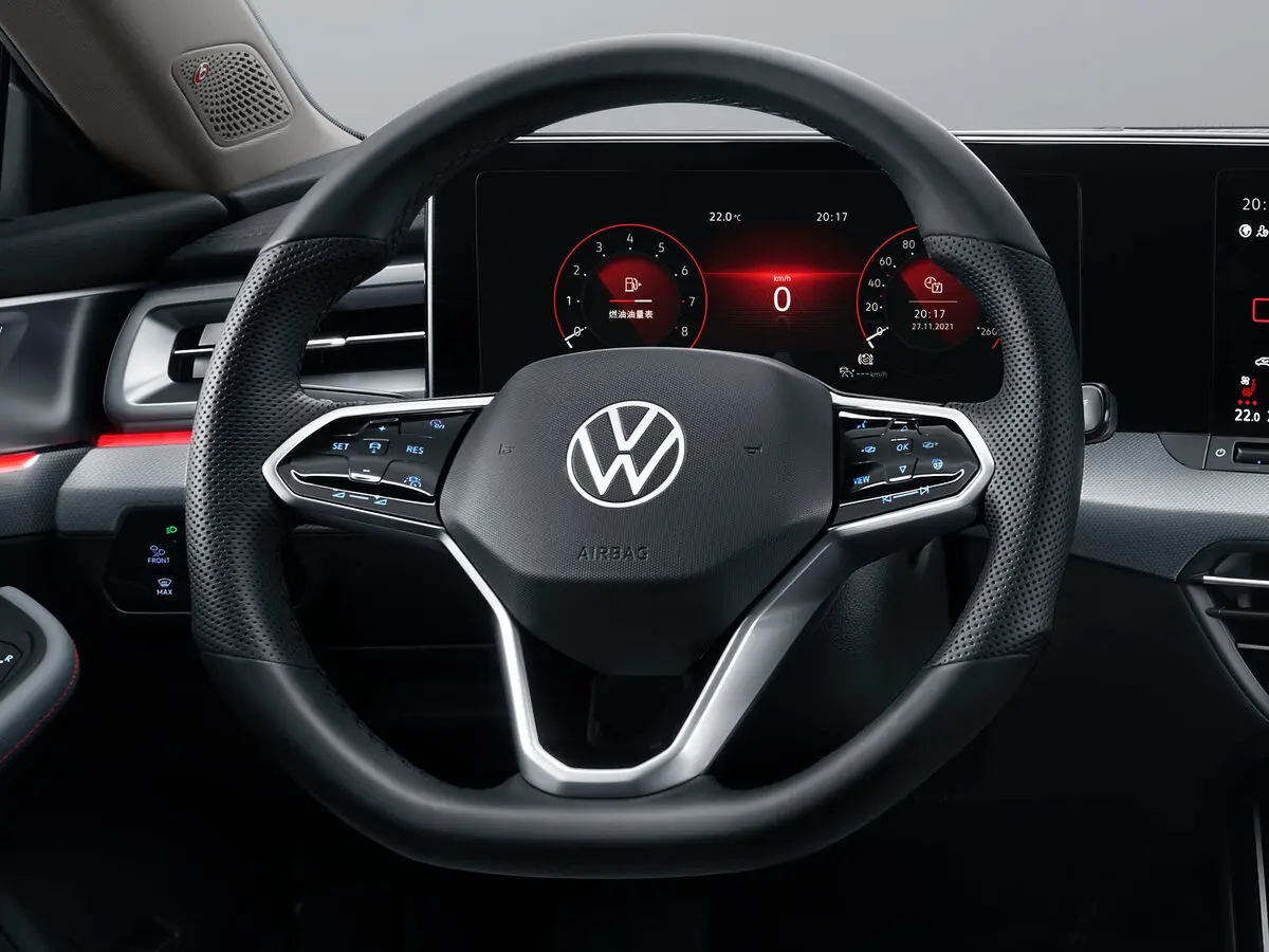 Volkswagen Lamando II Лифтбек L — фото 9