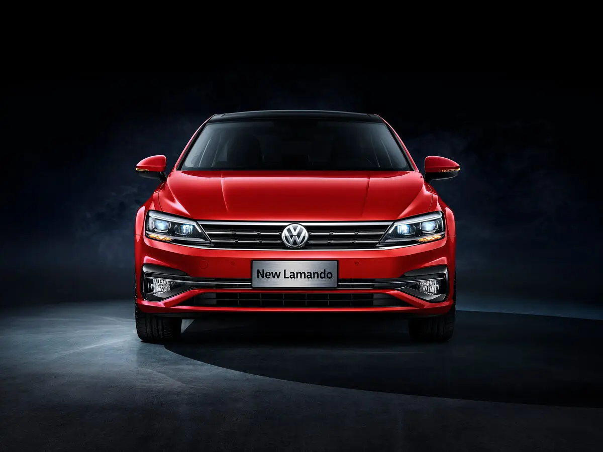 Volkswagen Lamando I Рестайлинг Седан — фото 3