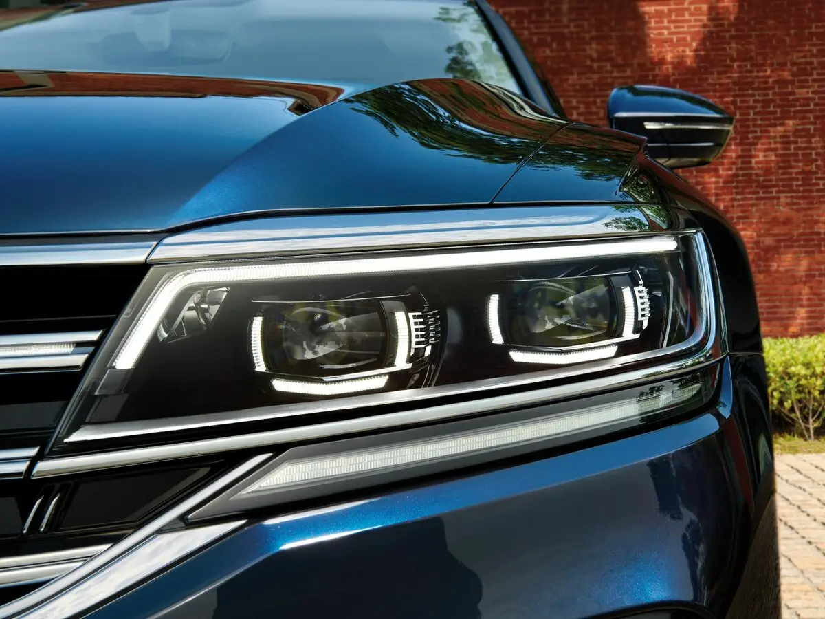 Volkswagen Phideon I Рестайлинг Седан — сүрөт 11