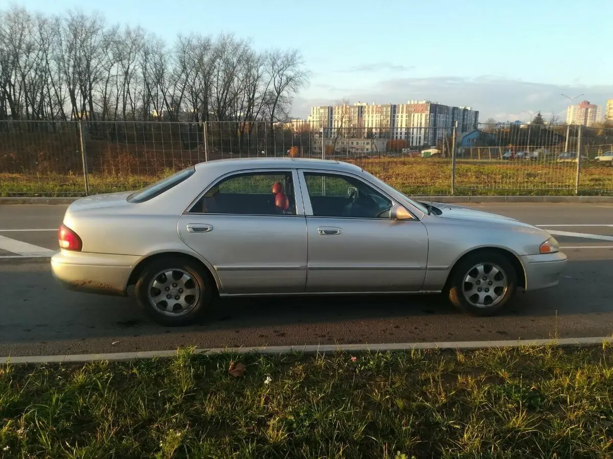 Mazda 626 V (GF) Седан US Market — фото 2