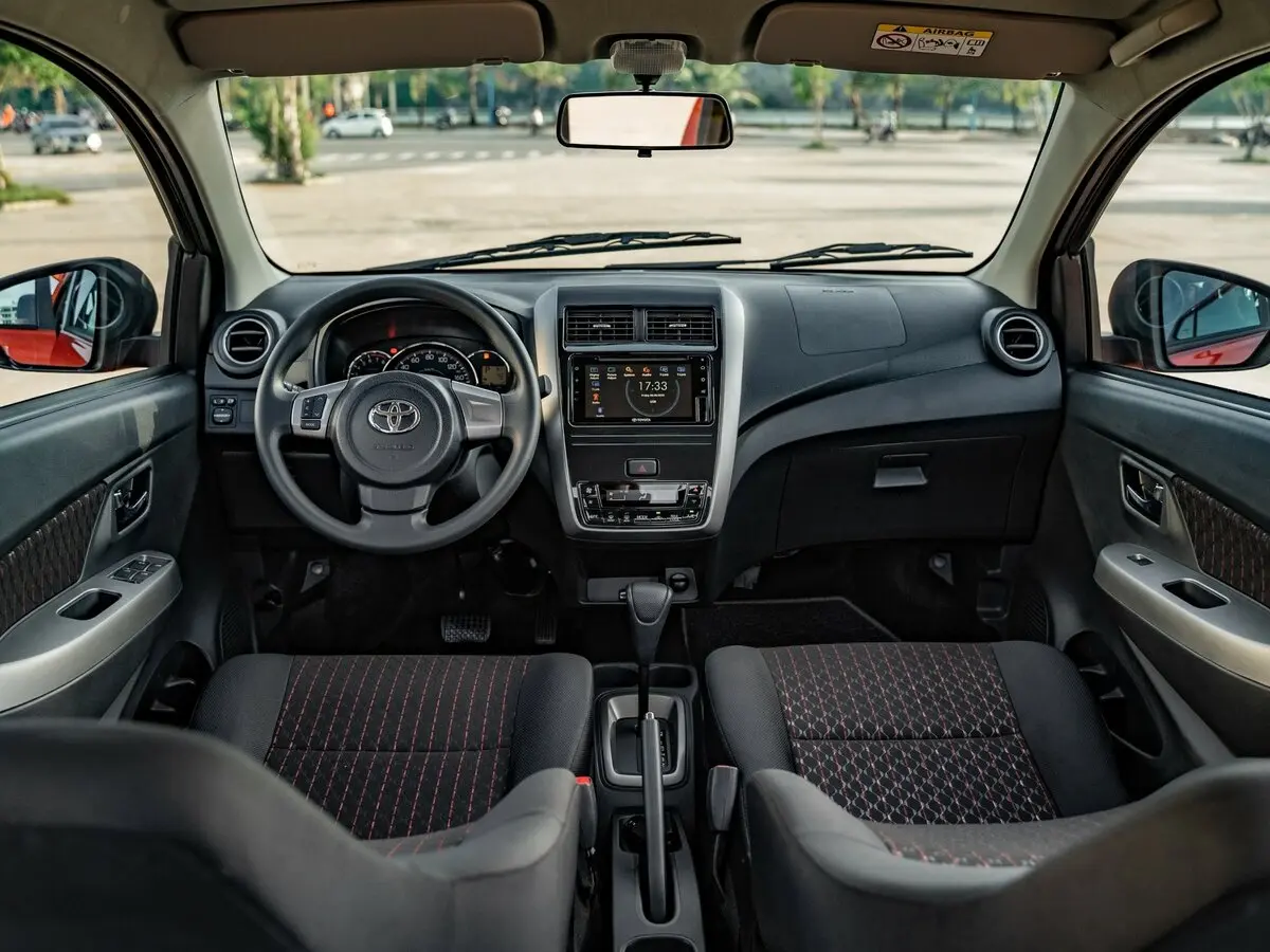 Toyota Wigo I Рестайлинг 2 Хэтчбек 5 дв. — фото 5