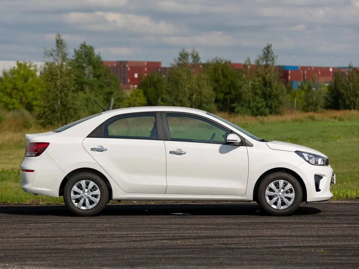Kia Pegas 2017 – н.в. Седан — сүрөт 18