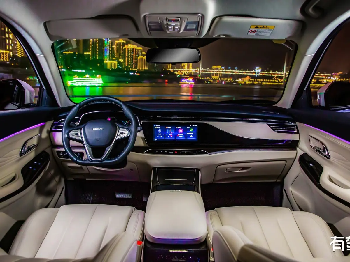 Oshan X7 2019 – 2021 Внедорожник 5 дв. EV — сүрөт 4