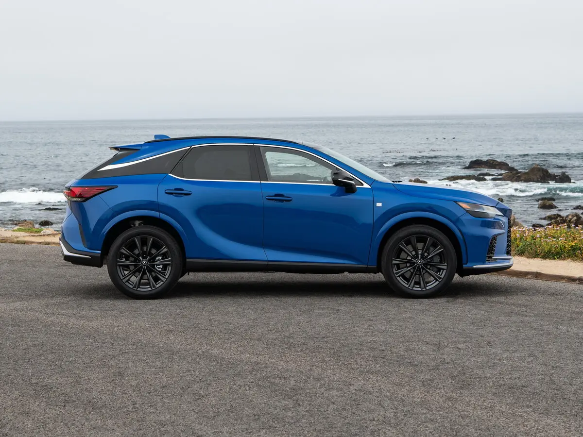 Lexus RX V Внедорожник 5 дв. — фото 2