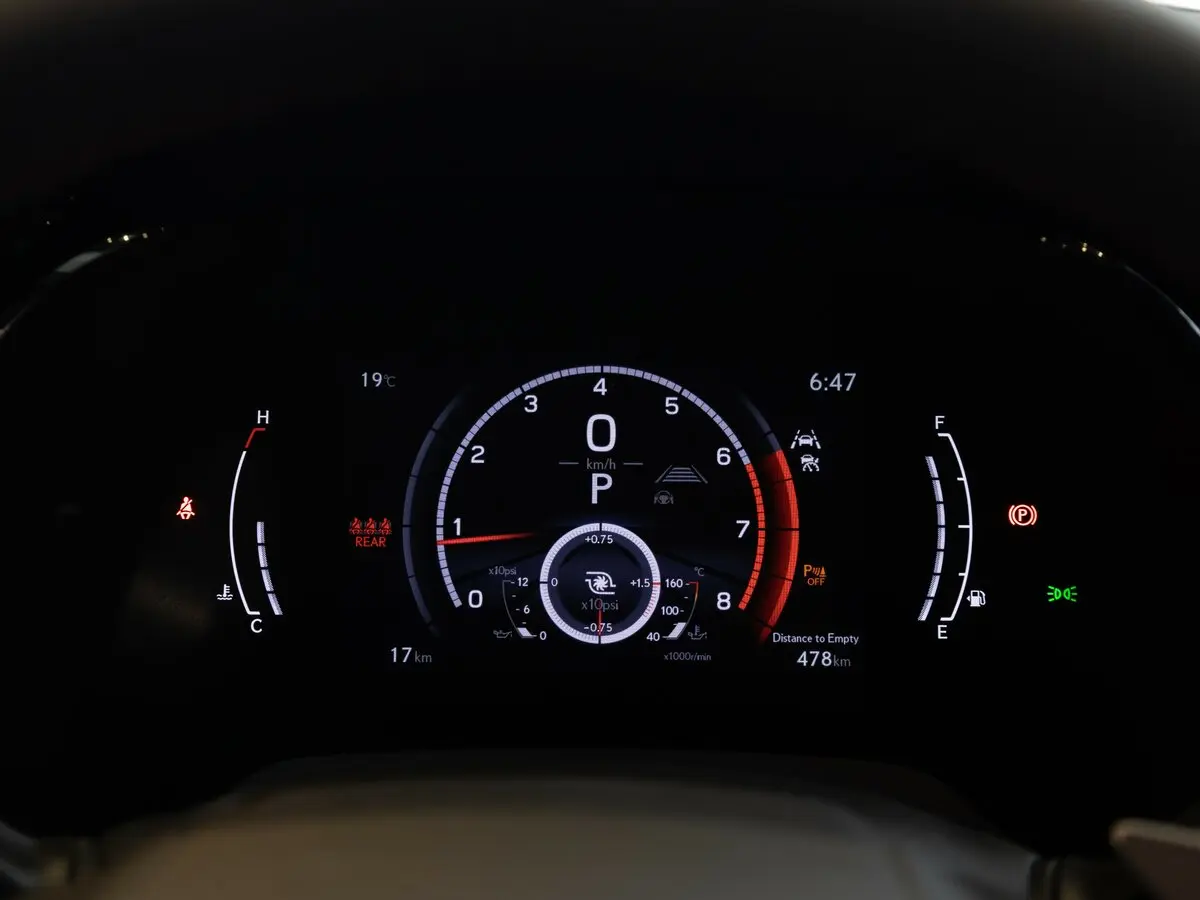 Lexus RX V Внедорожник 5 дв. — фото 23