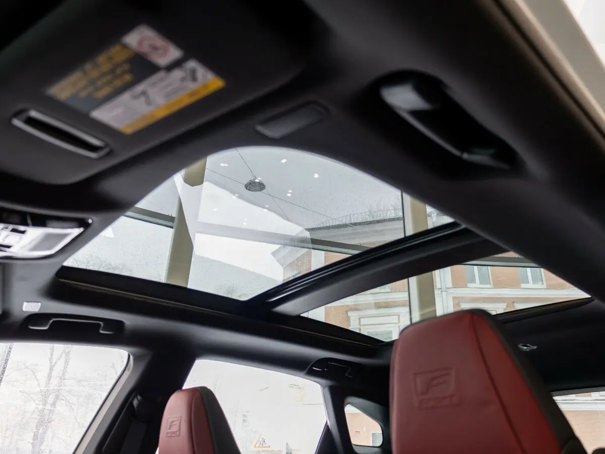 Lexus RX V Внедорожник 5 дв. — фото 33