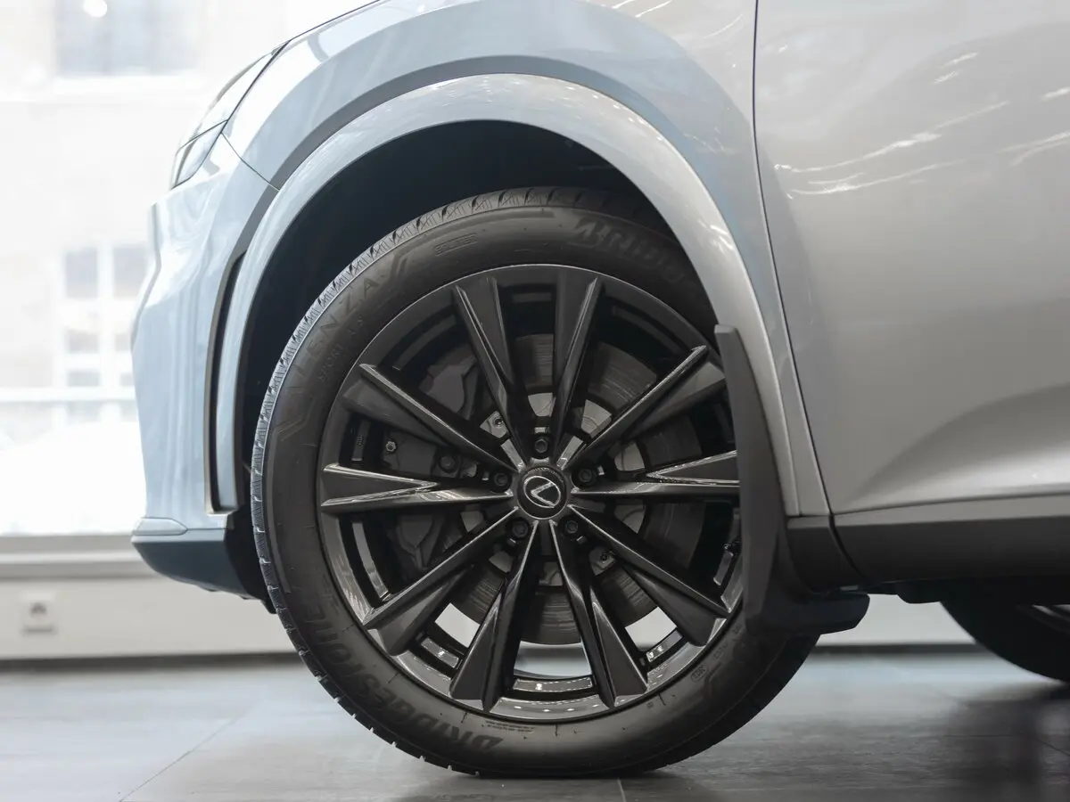 Lexus RX V Внедорожник 5 дв. — фото 34