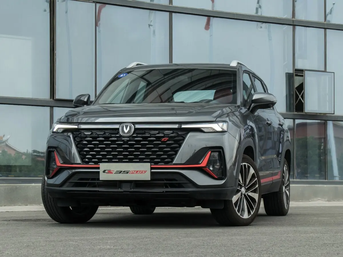 Changan CS35 Plus I Рестайлинг Внедорожник 5 дв. — сүрөт 3