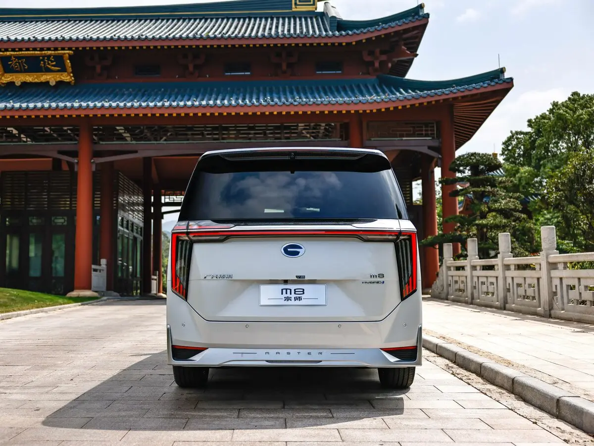 GAC Trumpchi M8 II Минивэн Master Edition — 照片 4