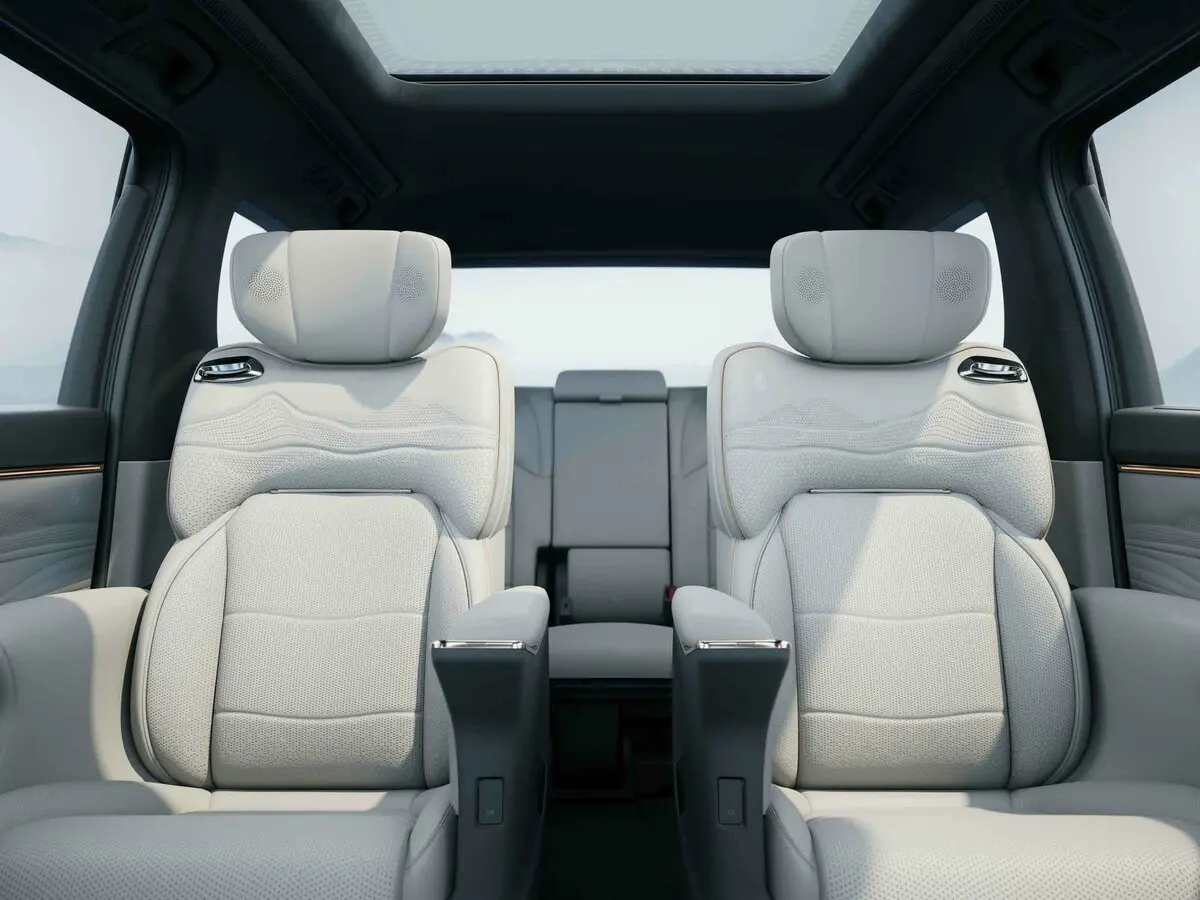 GAC Trumpchi M8 II Минивэн Master Edition — 照片 9
