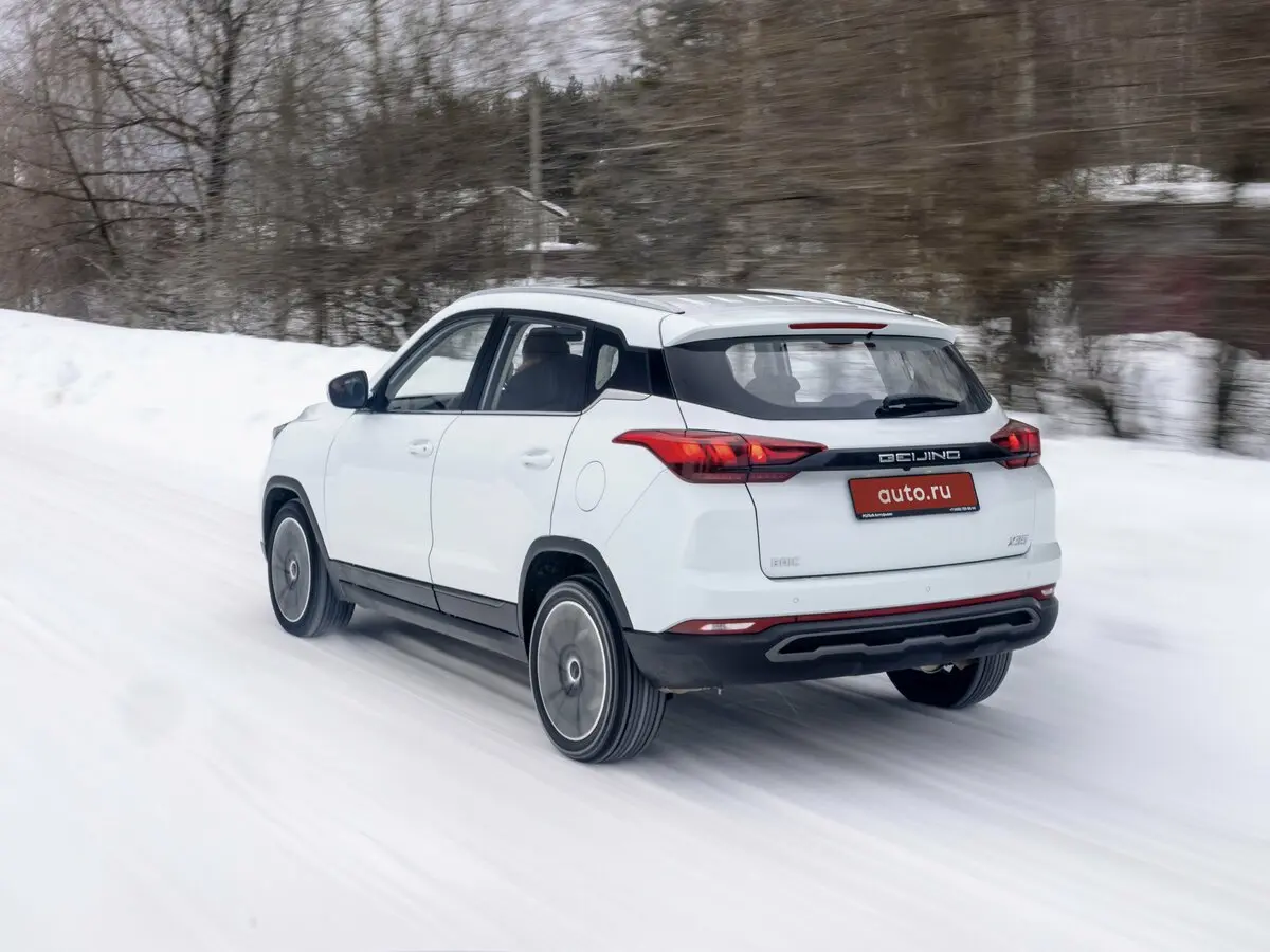 BAIC X35 2019 – 2025 Внедорожник 5 дв. — 照片 15