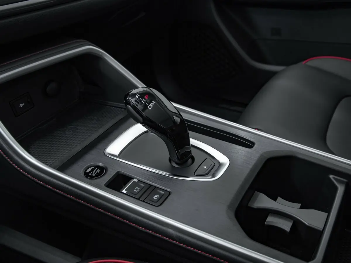 Haval H6 II Рестайлинг Внедорожник 5 дв. — photo 11