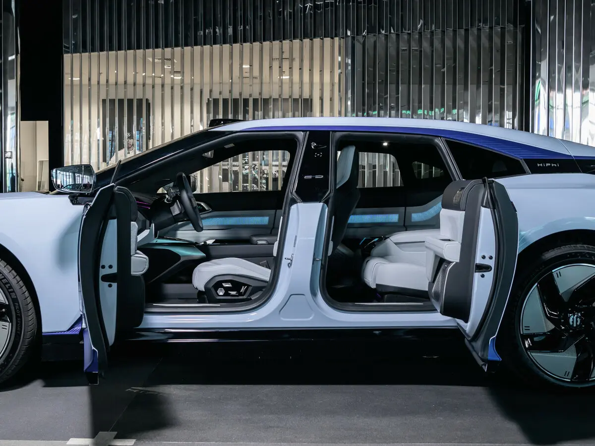 HiPhi Z 2022 – 2024 Седан — сүрөт 35