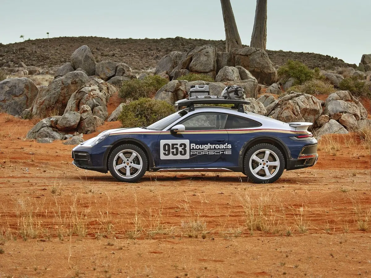 Porsche 911 VIII (992) Купе Dakar — сүрөт 2