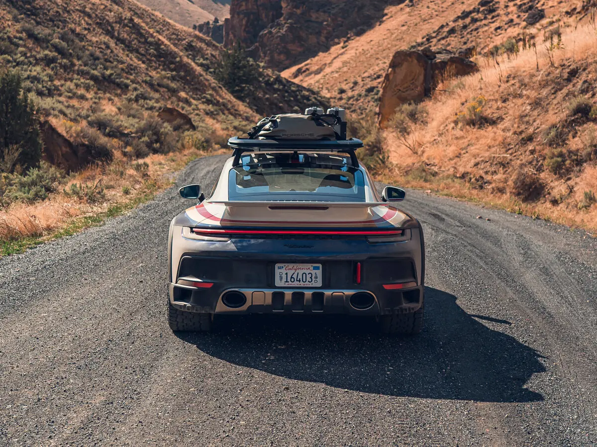 Porsche 911 VIII (992) Купе Dakar — сүрөт 3