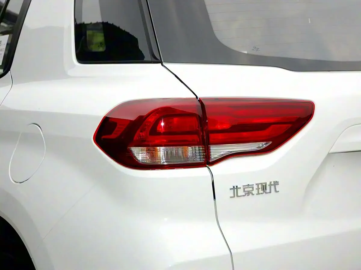 Hyundai ix35 II Внедорожник 5 дв. — фото 10