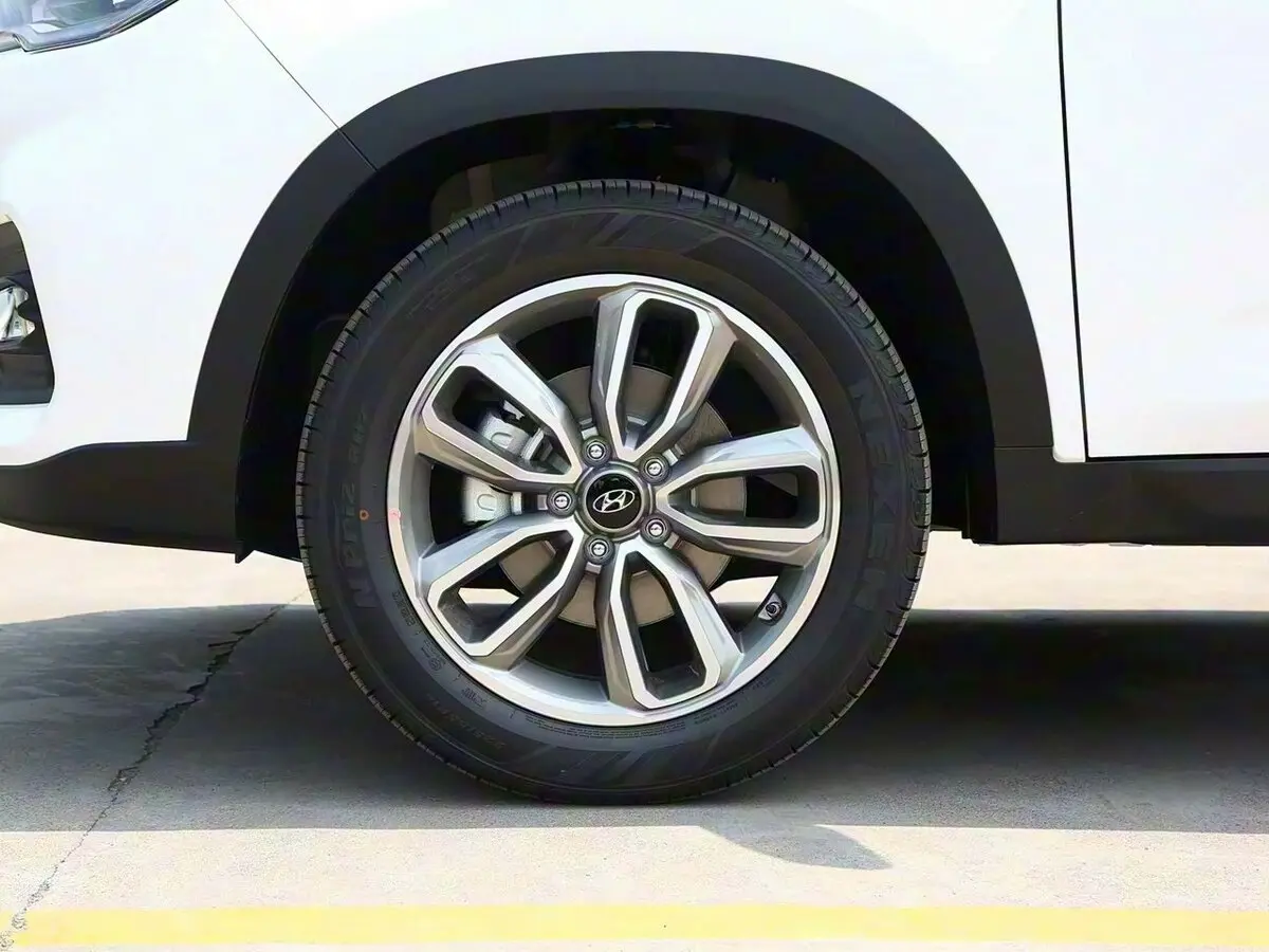 Hyundai ix35 II Внедорожник 5 дв. — фото 13