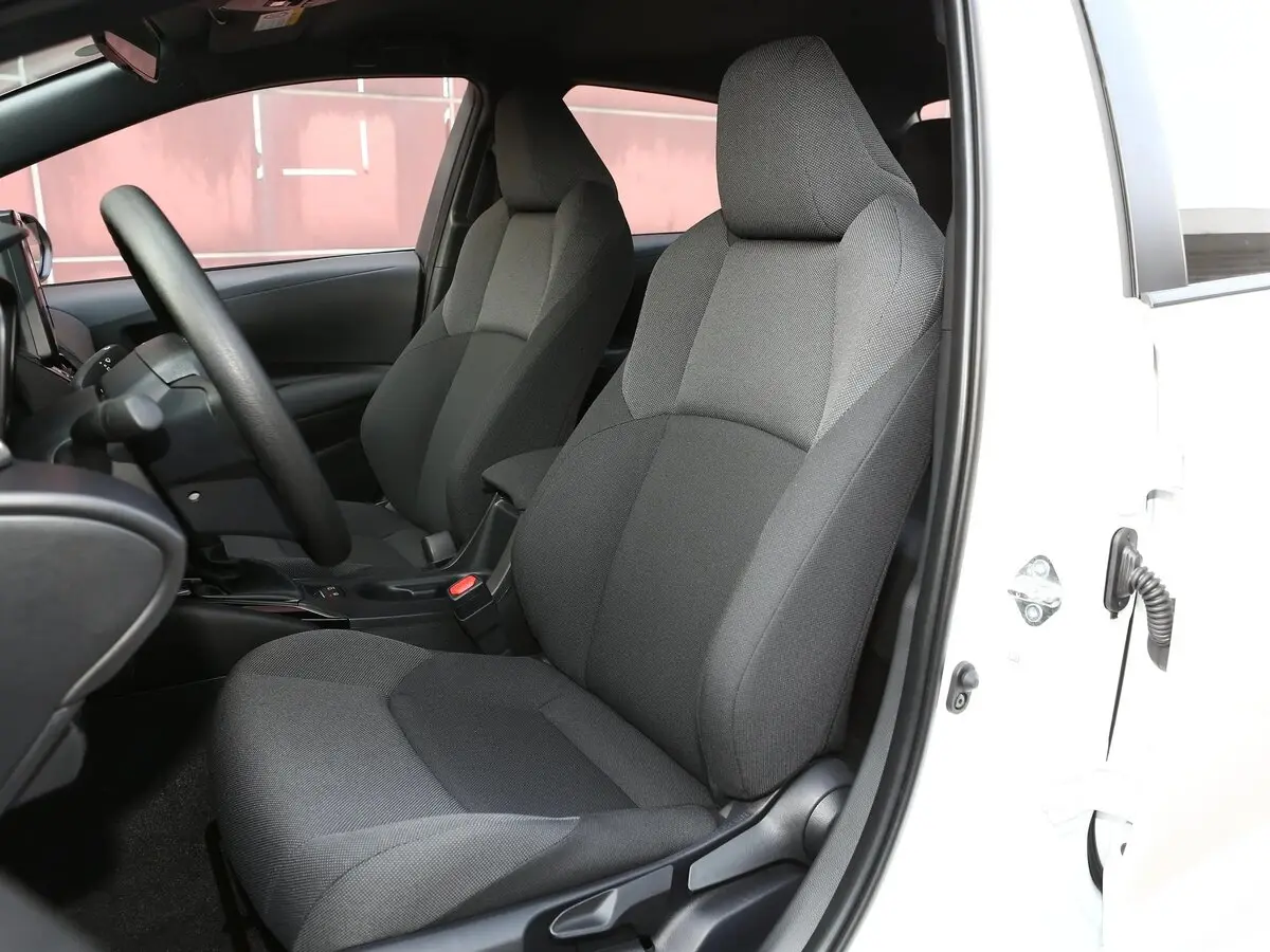 Toyota Levin XII (E210) Седан — фото 7