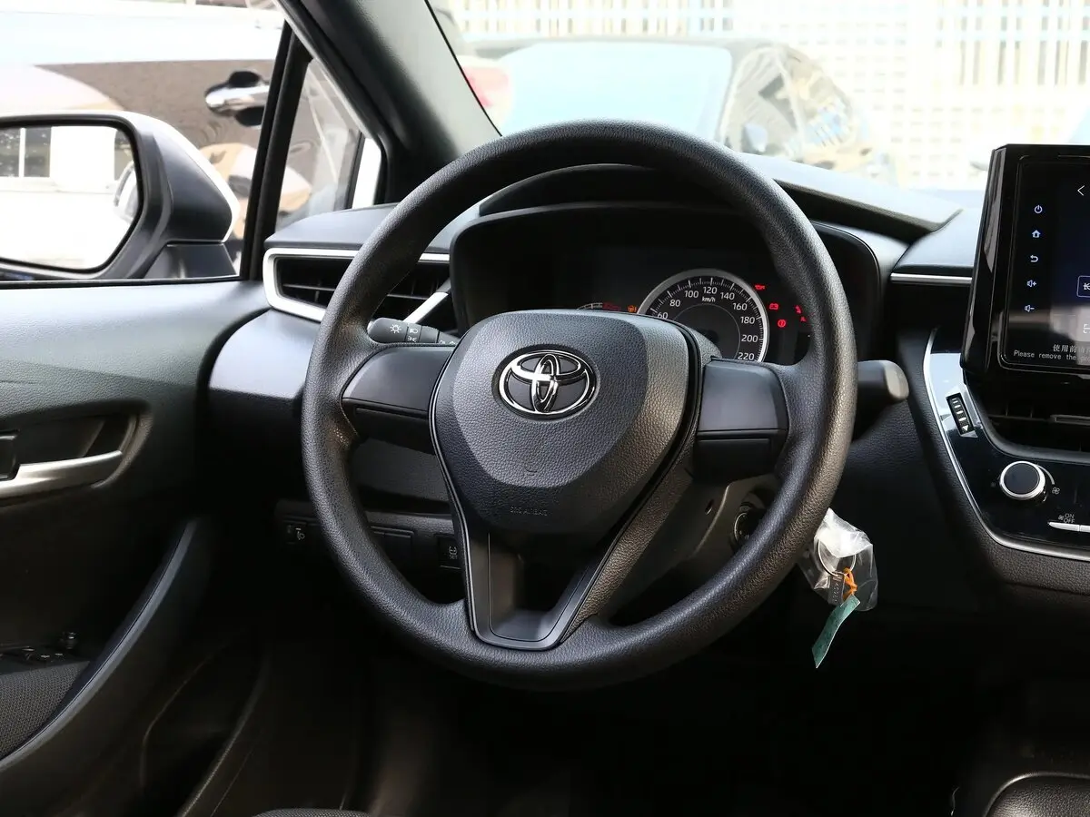 Toyota Levin XII (E210) Седан — фото 9