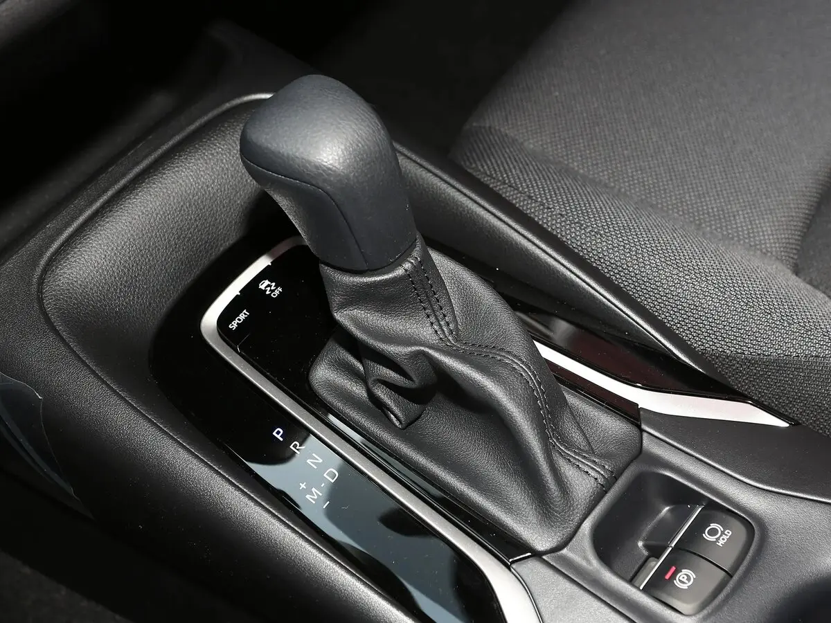 Toyota Levin XII (E210) Седан — фото 12