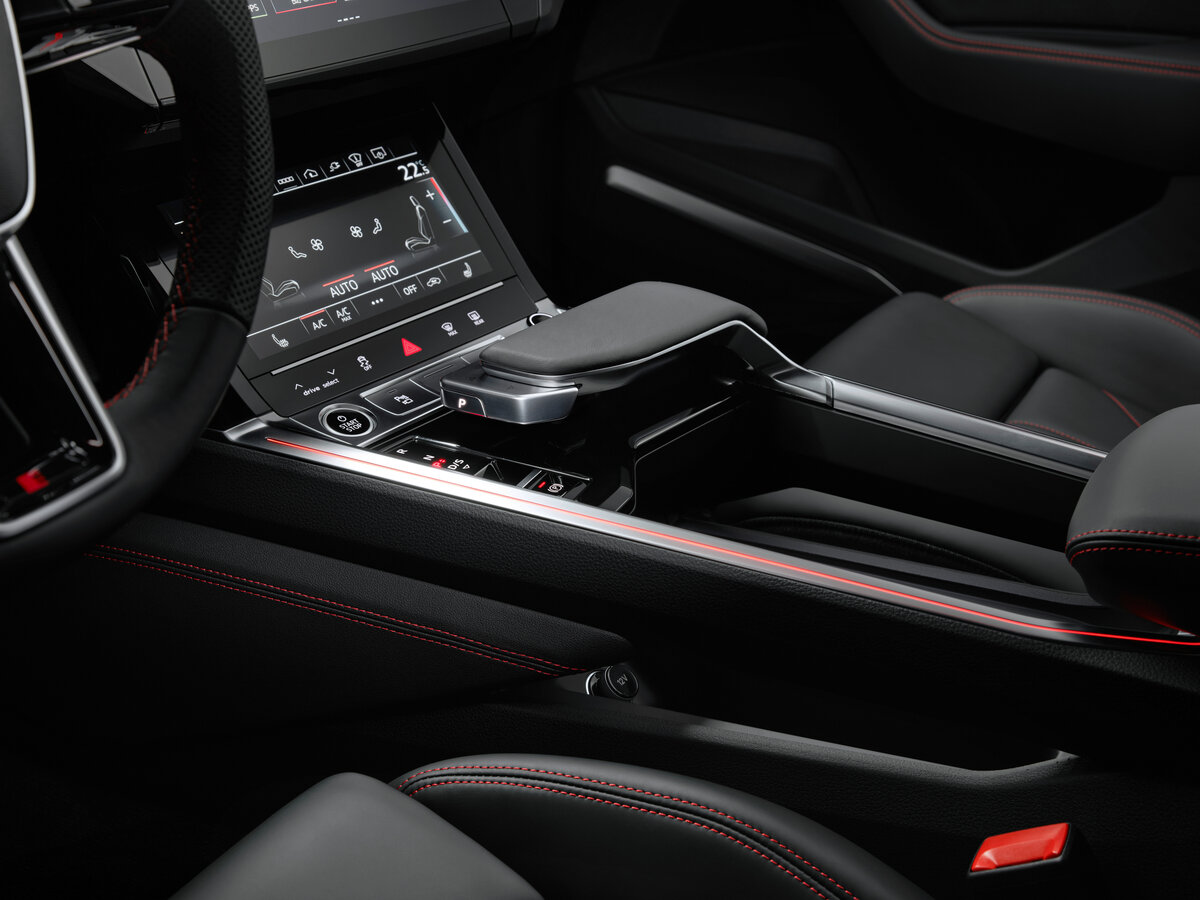 Audi Q8 e-tron 2022 – 2025 Внедорожник 5 дв.