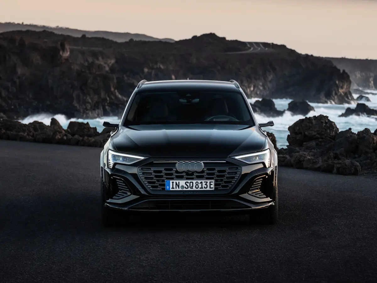 Audi SQ8 e-tron 2022 – 2025 Внедорожник 5 дв. — сүрөт 3