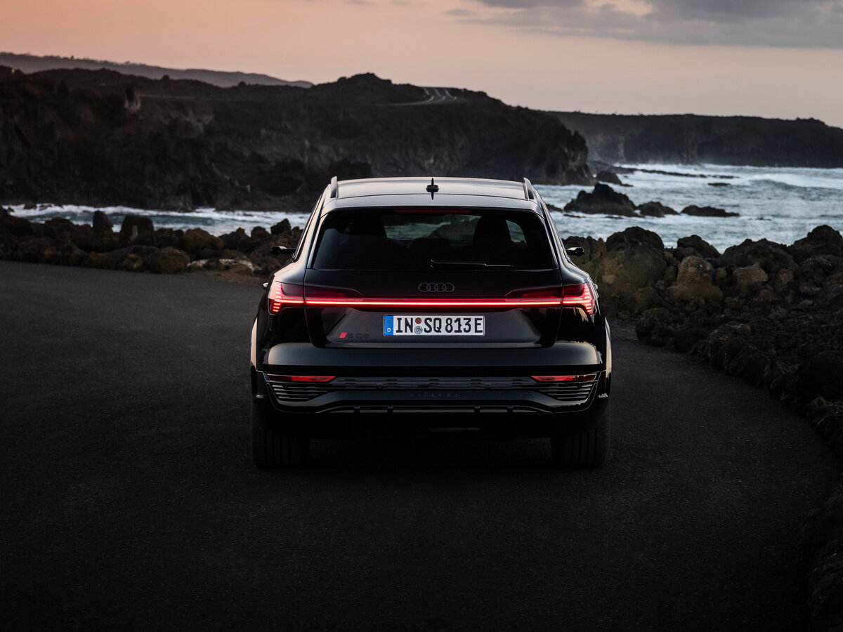Audi SQ8 e-tron 2022 – 2025 Внедорожник 5 дв. — фото 4