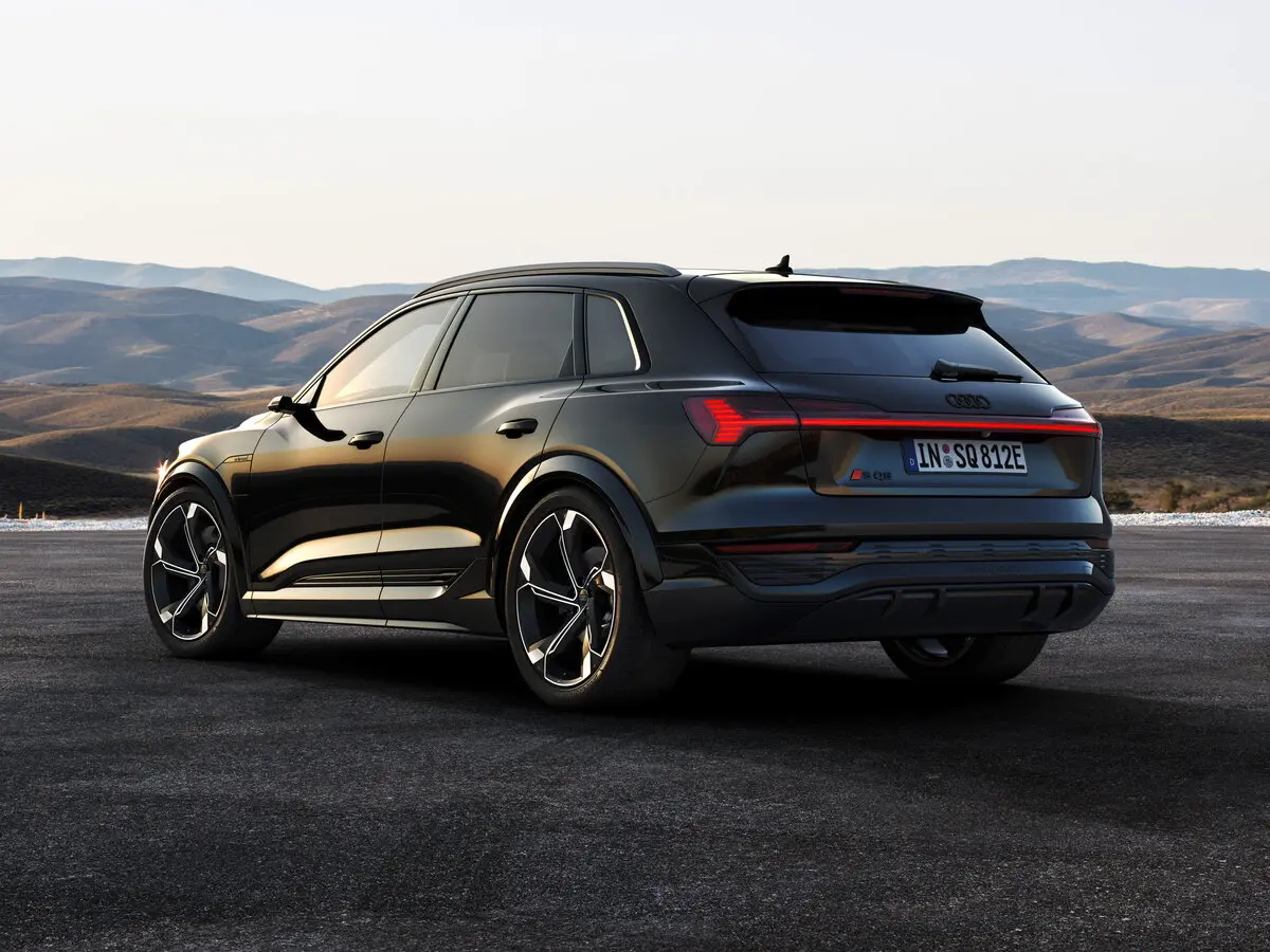 Audi SQ8 e-tron 2022 – 2025 Внедорожник 5 дв. — сүрөт 5