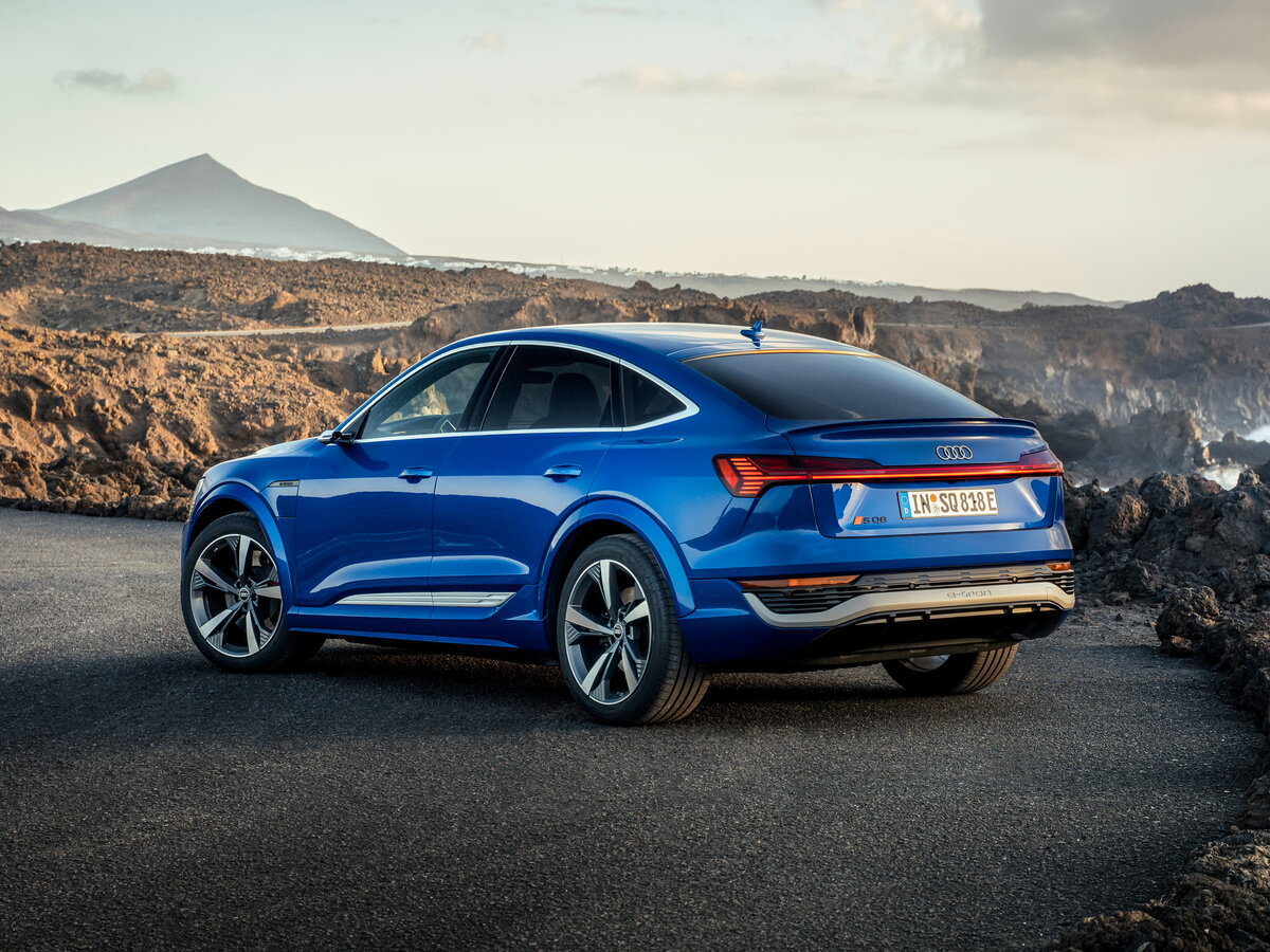 Audi SQ8 Sportback e-tron 2022 – 2025 Внедорожник 5 дв. — фото 5