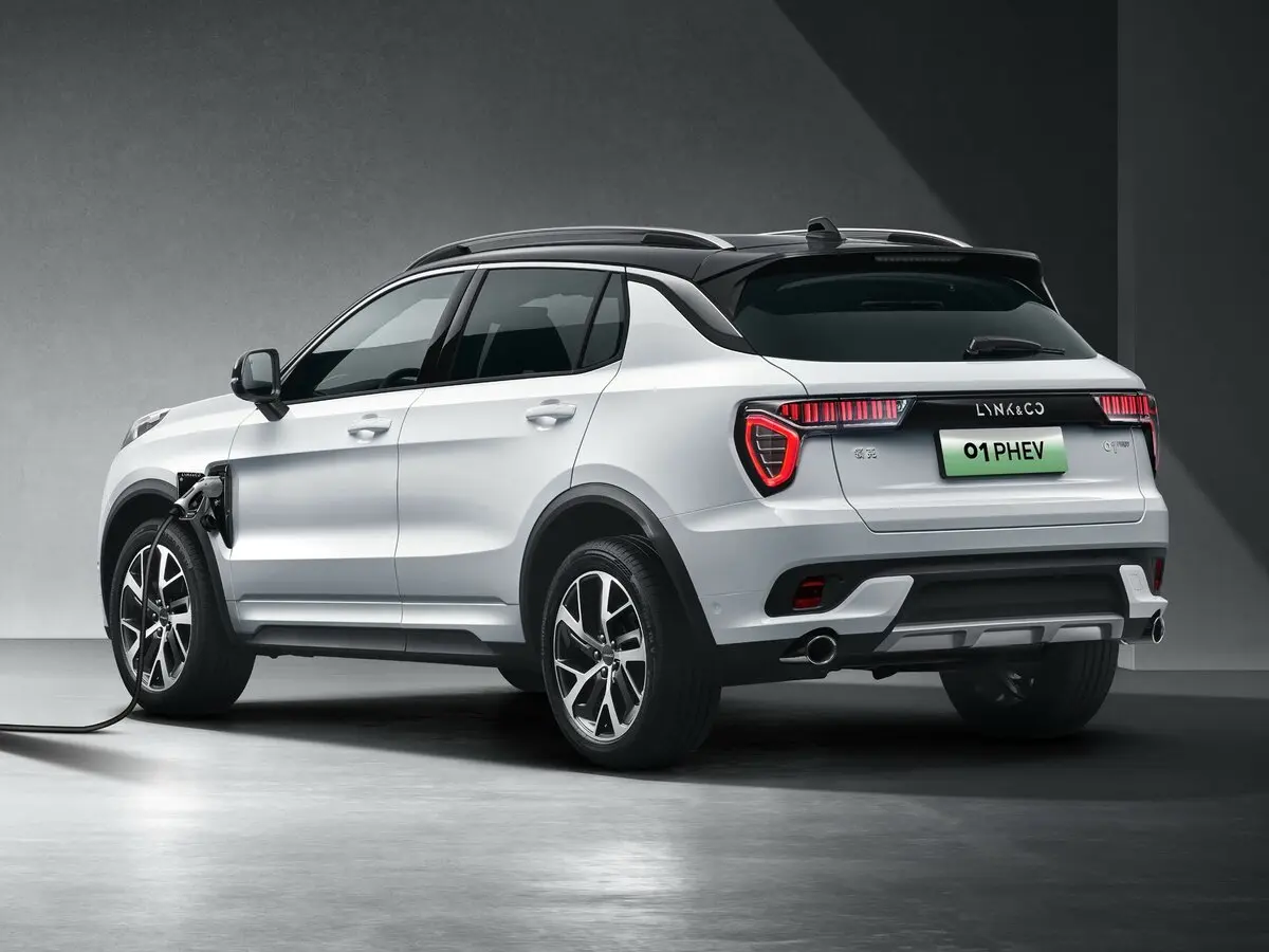 Lynk & Co 01 I Внедорожник 5 дв. — photo 5