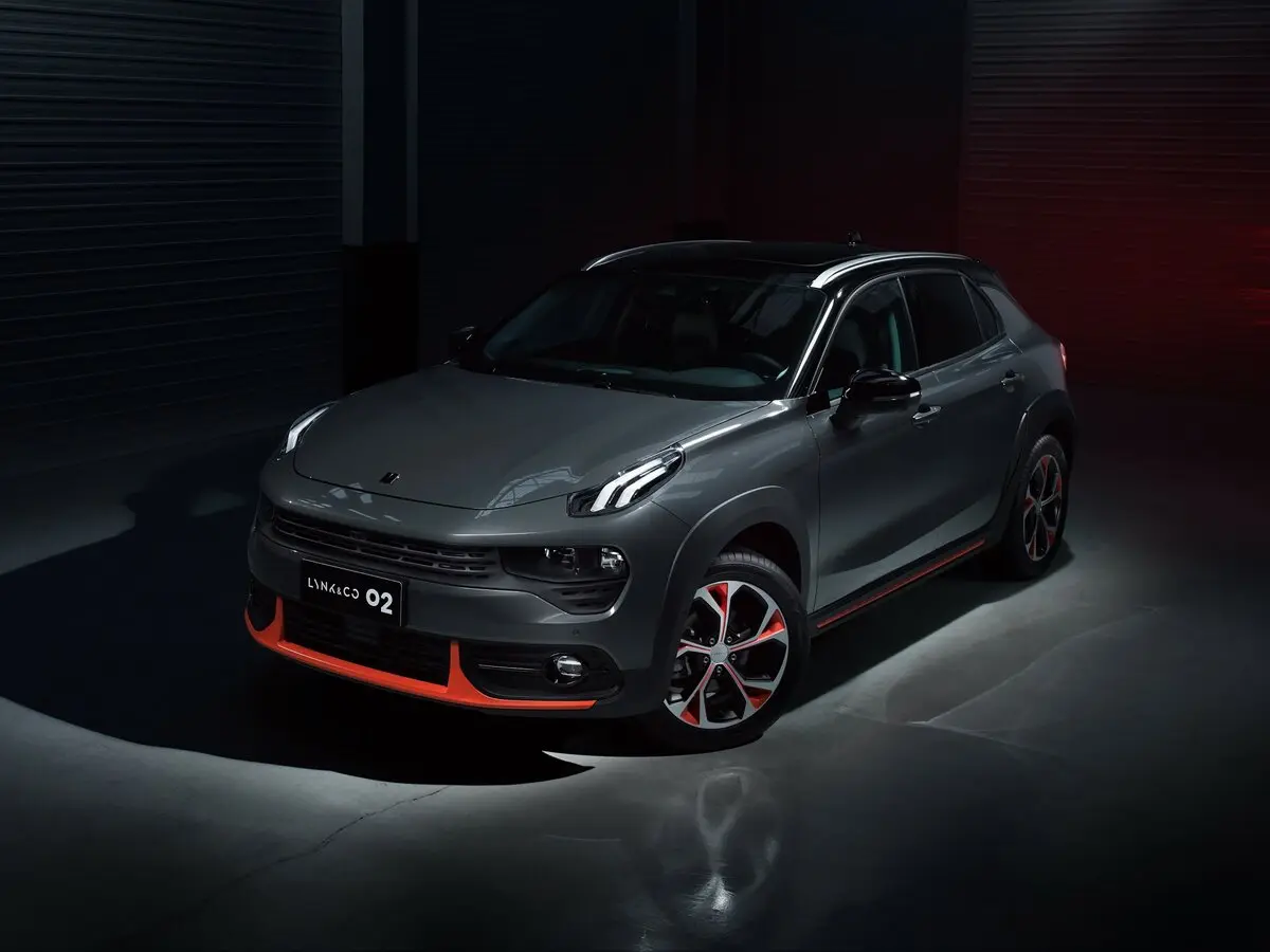 Lynk & Co 02 I Внедорожник 5 дв.