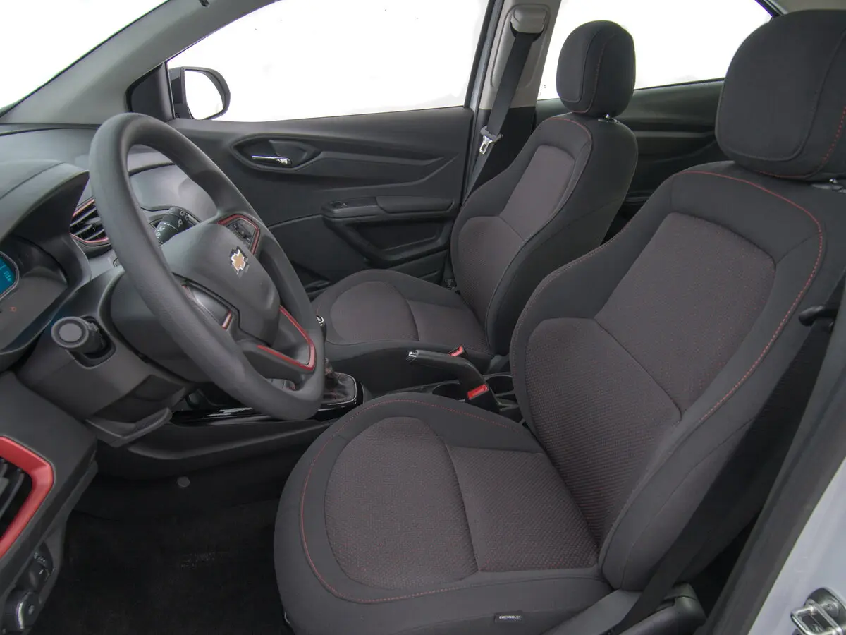 Chevrolet Onix I Хэтчбек 5 дв. — photo 8