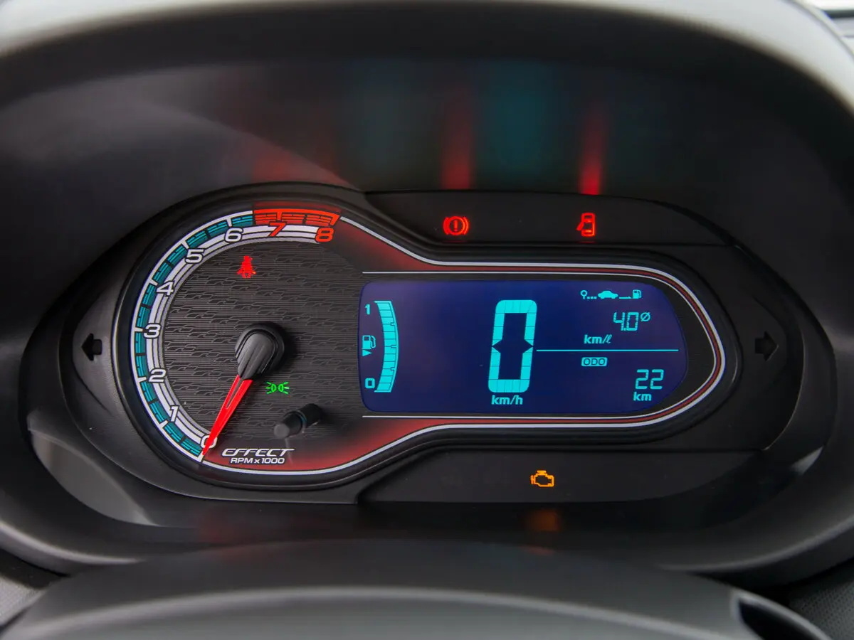 Chevrolet Onix I Хэтчбек 5 дв. — photo 9