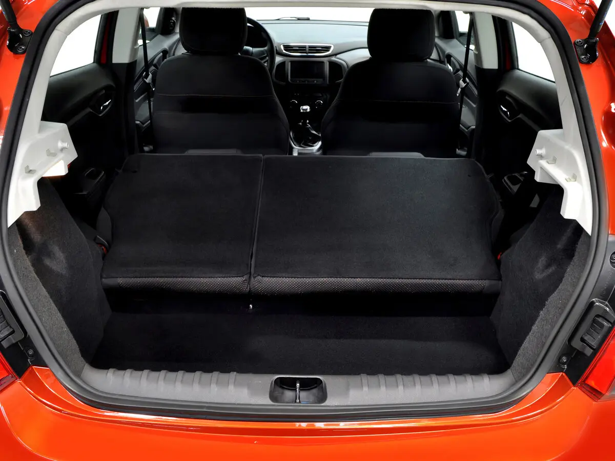Chevrolet Onix I Хэтчбек 5 дв. — photo 13