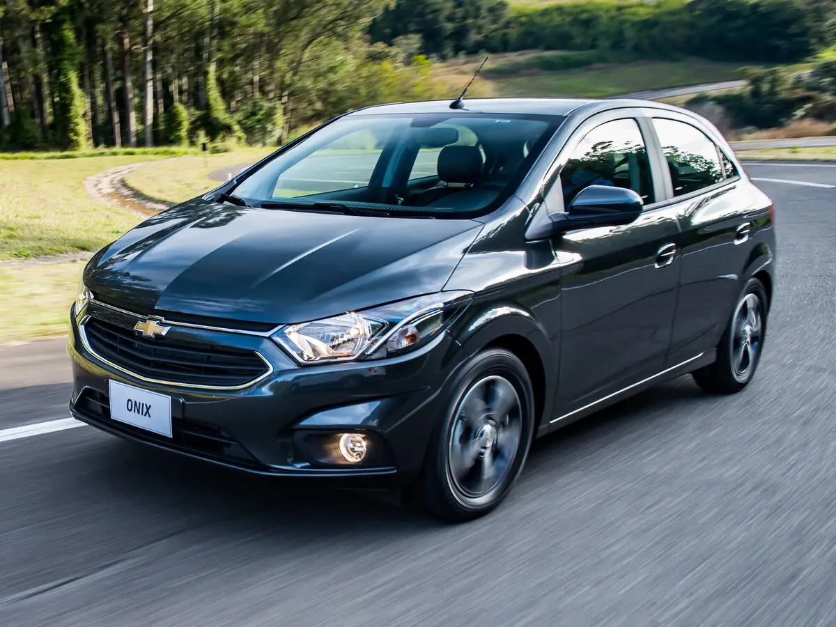 Chevrolet Onix I Рестайлинг