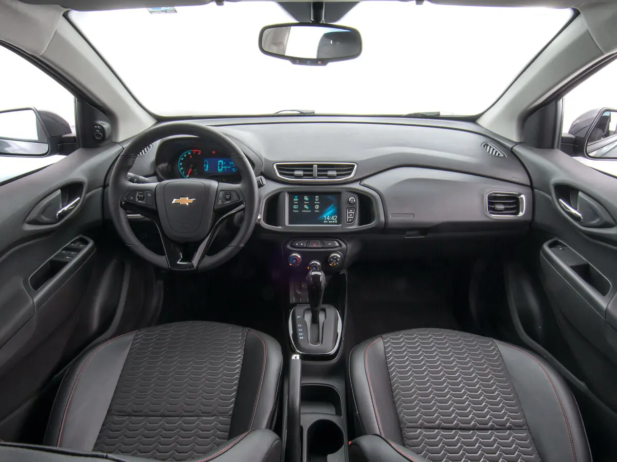 Chevrolet Onix I Рестайлинг Хэтчбек 5 дв. — сүрөт 6