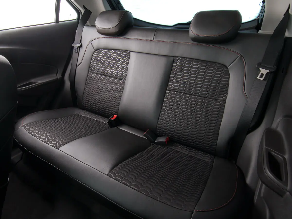 Chevrolet Onix I Рестайлинг Хэтчбек 5 дв. — сүрөт 11