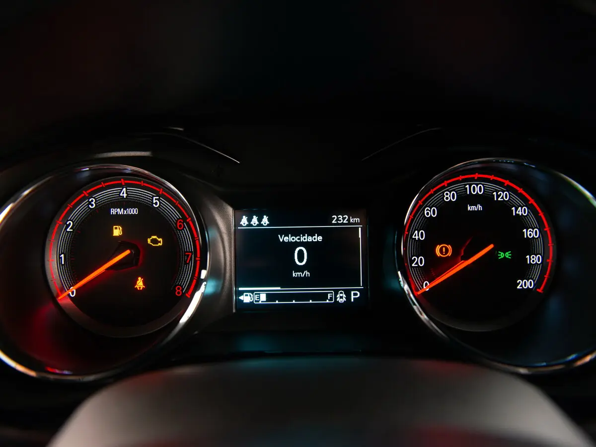 Chevrolet Onix II Седан — photo 8