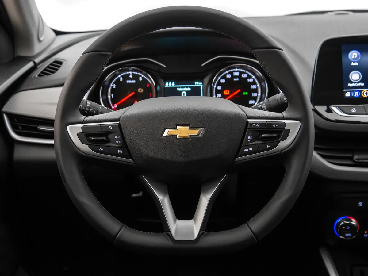 Chevrolet Onix II Седан — photo 9