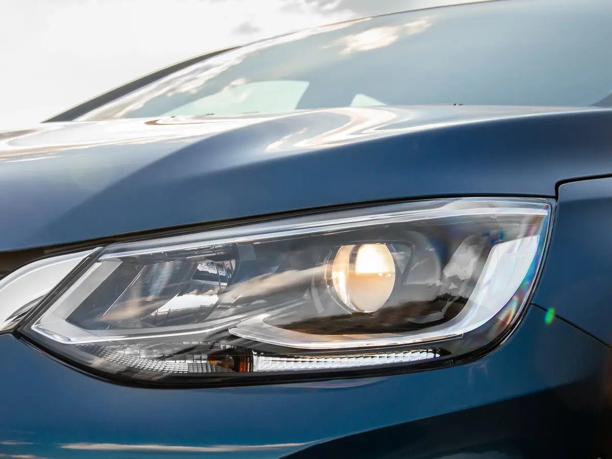 Chevrolet Onix II Седан — photo 15