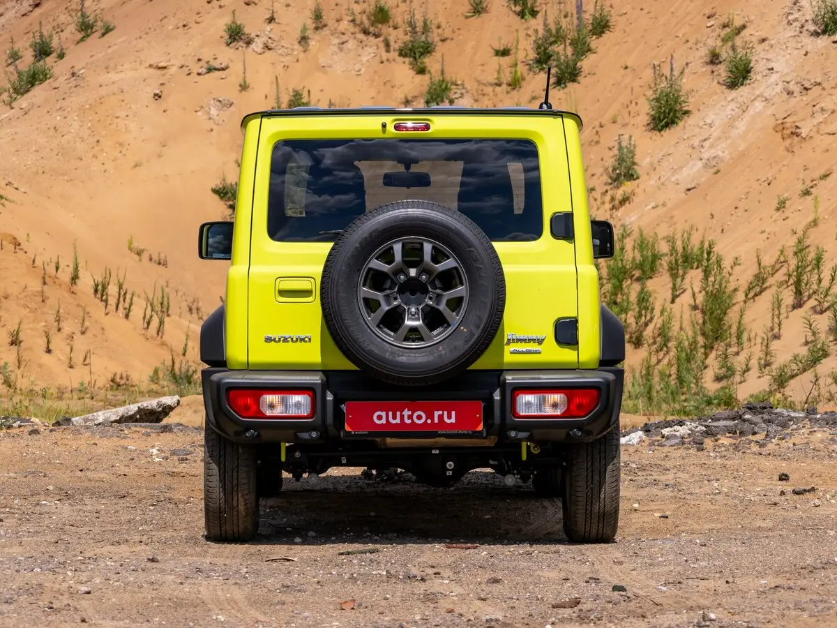Suzuki Jimny IV Внедорожник 5 дв. — фото 17