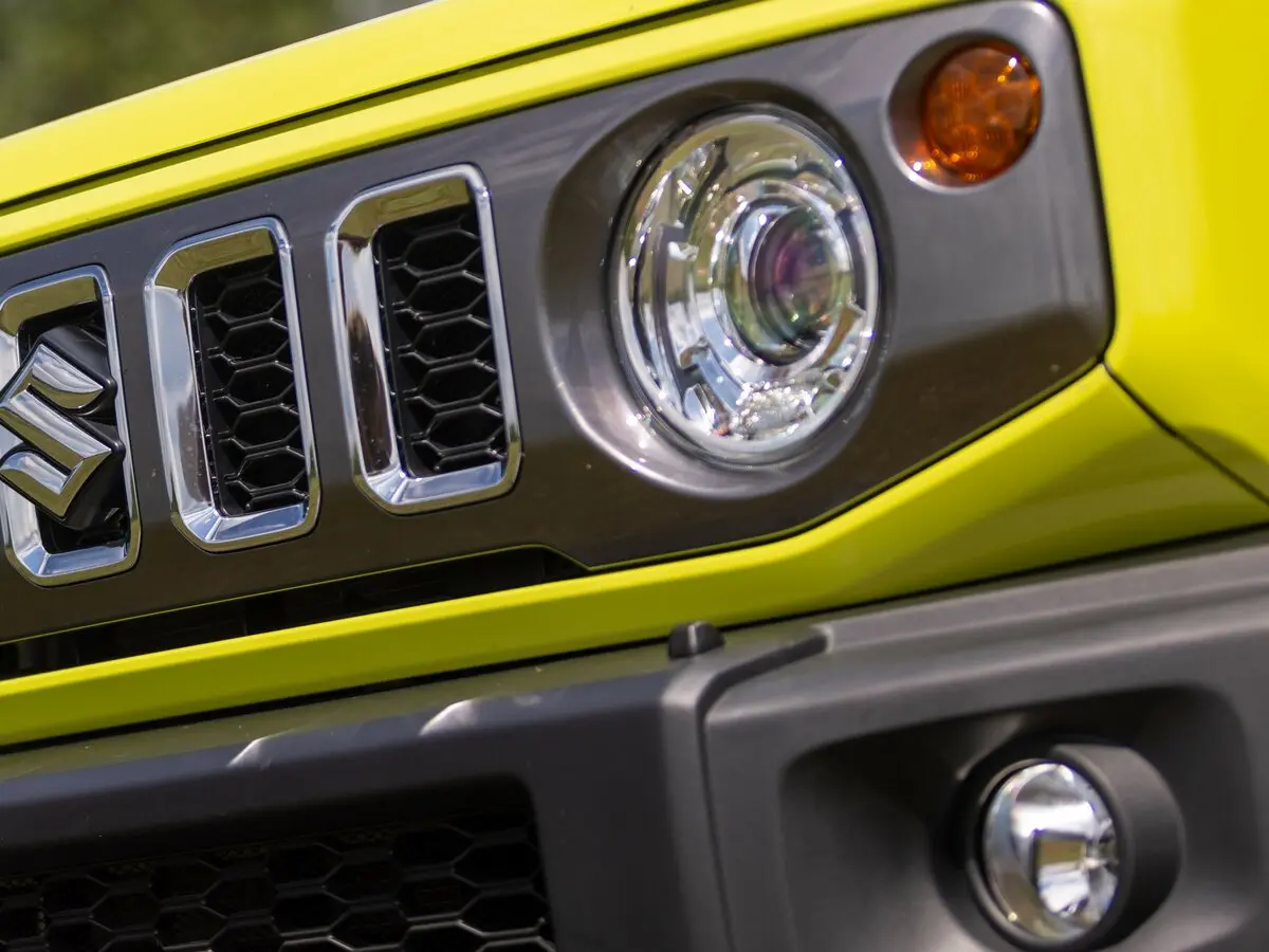 Suzuki Jimny IV Внедорожник 5 дв. — фото 30